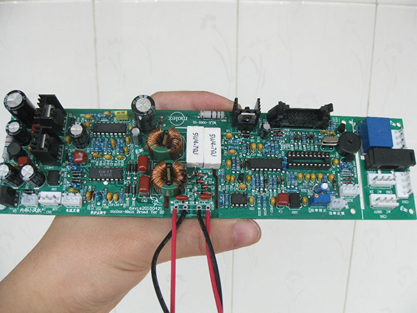 京林通信：PCBA加工で電子機器に「精密コア」を注入